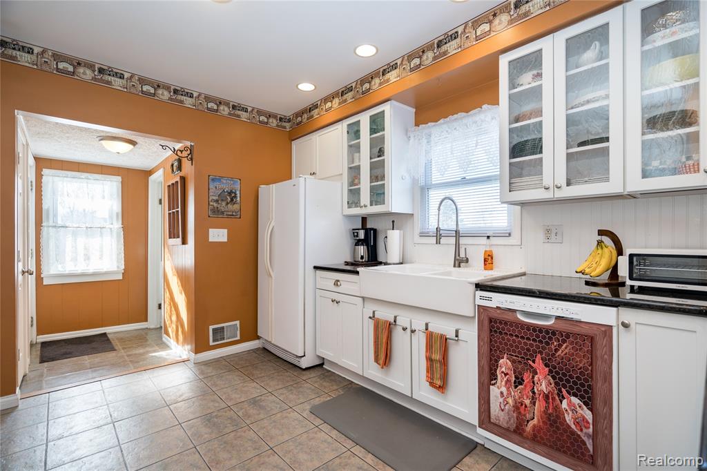 67325 Lowe Plank Road, Lenox, MI 48050 — Photo 24