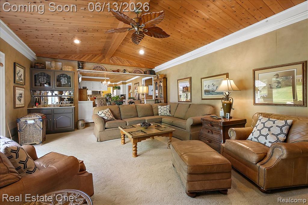1854 Ludgate Lane, Rochester Hills, MI 48309 — Photo 38