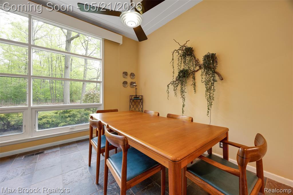 255 N Berkshire Road, Bloomfield Hills, MI 48302 — Photo 10
