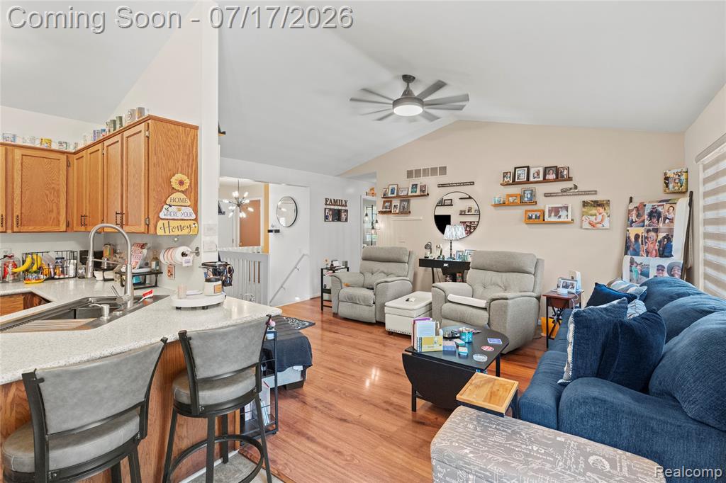 5035 Island View Drive, Linden, MI 48451 — Photo 11