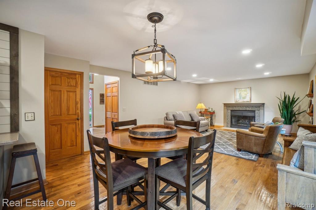 11175 SAND CRANE Way, South Lyon, MI 48178 — Photo 11