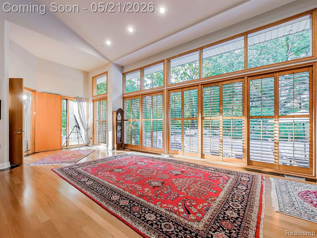 17477 IRIS Circle, Clinton Twp, MI 48036 — Photo 29