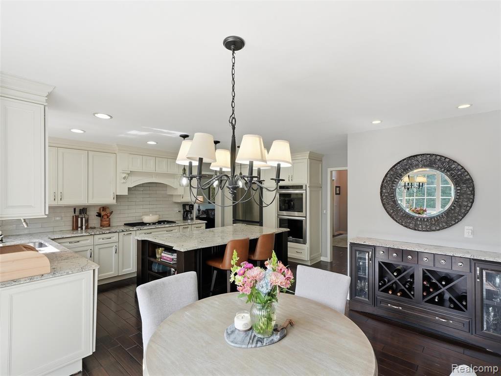 732 Westhills Drive, South Lyon, MI 48178 — Photo 12