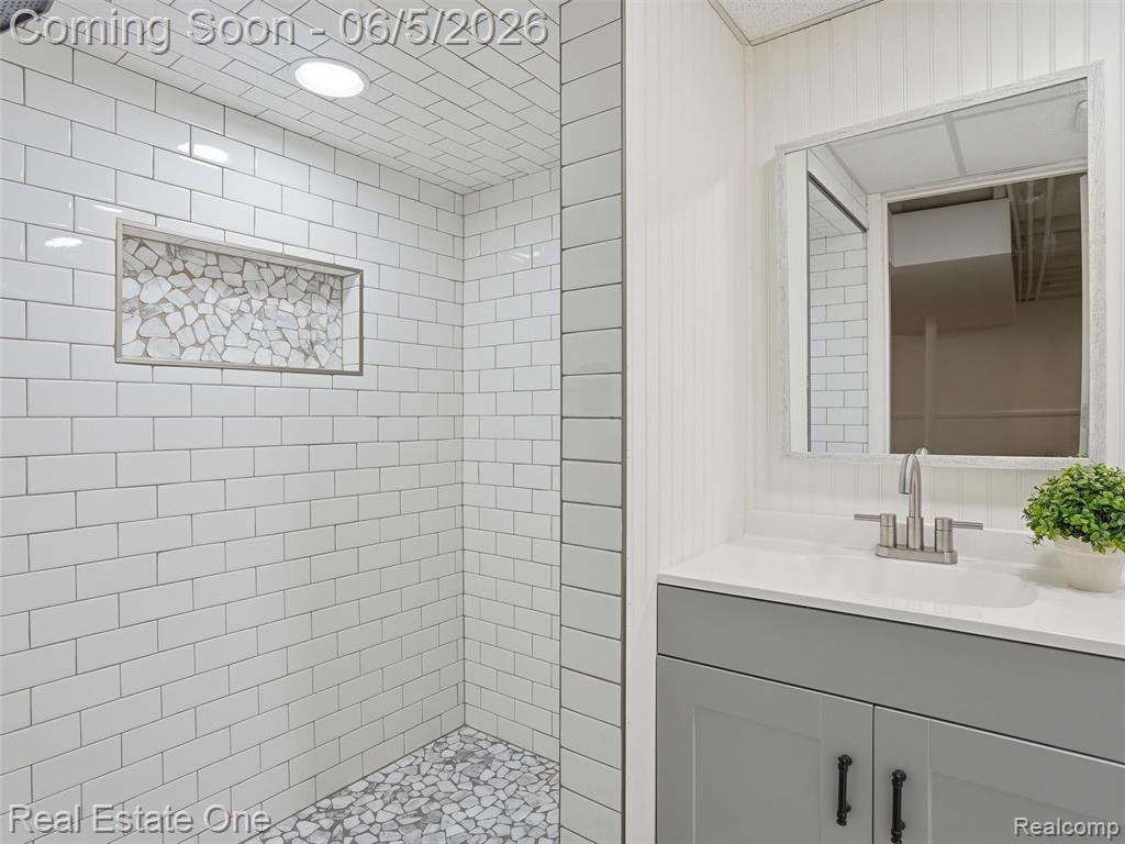 4603 E 13 Mile Road, Warren, MI 48092 — Photo 26