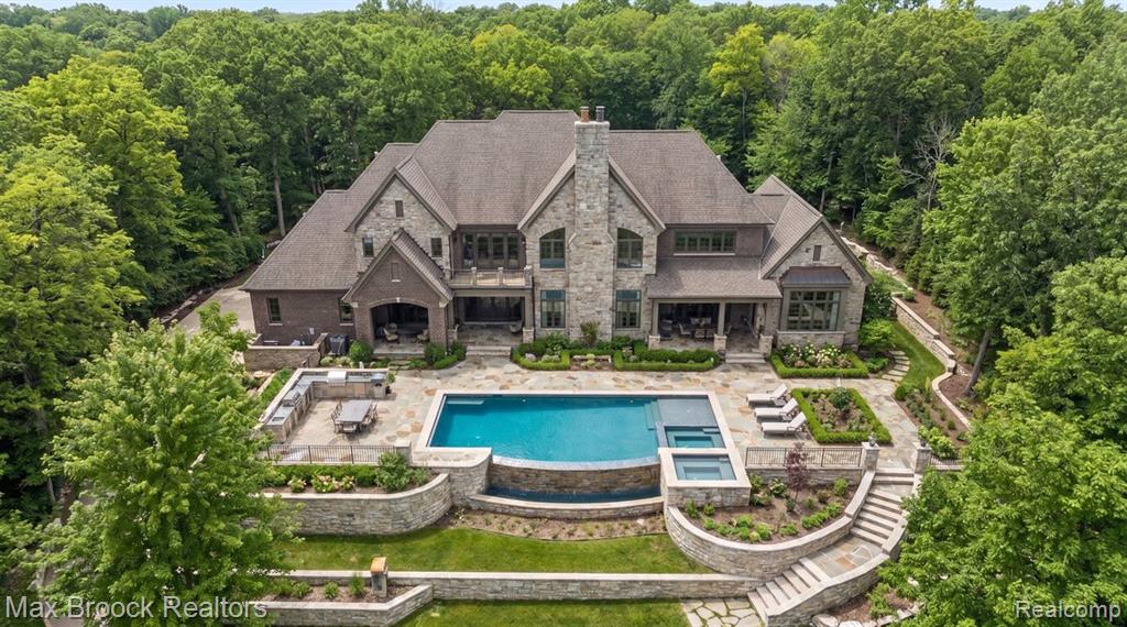 1729 Heron Ridge Drive, Bloomfield Hills, MI 48302 — Photo 13