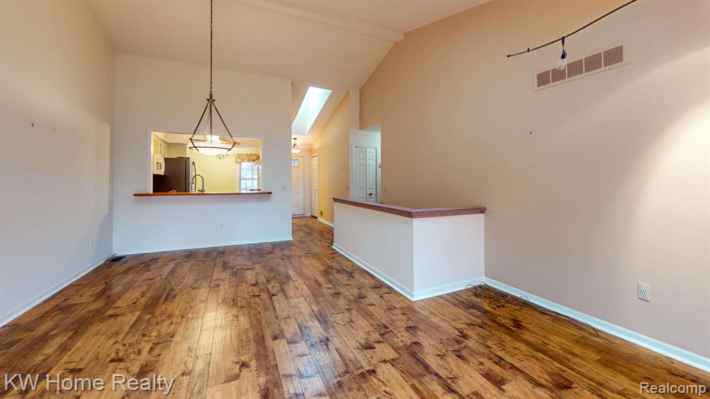 43516 RIVERBEND Boulevard, Clinton Twp, MI 48038 — Photo 9