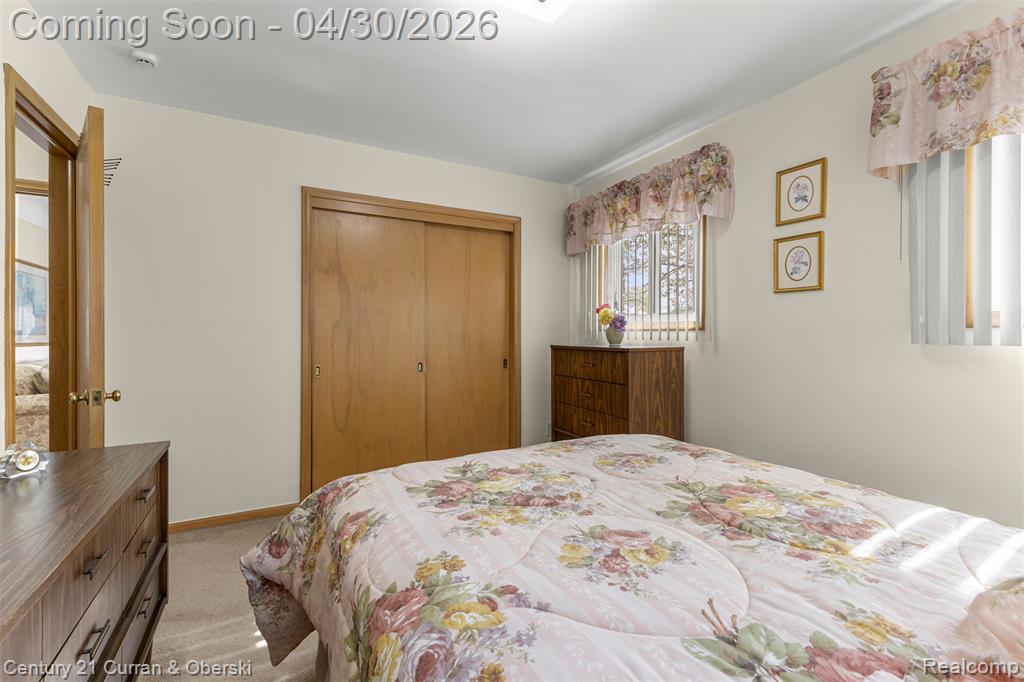 8262 Vine Avenue, Allen Park, MI 48101 — Photo 34