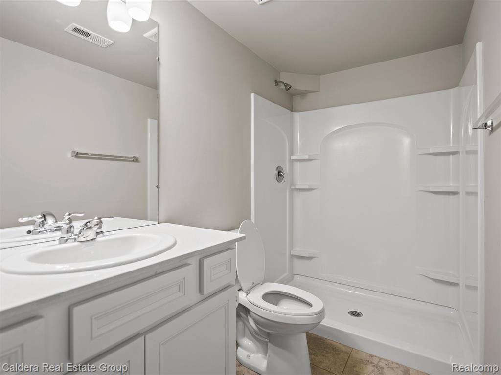 4132 Walcott Drive, Lake Orion, MI — Photo 48