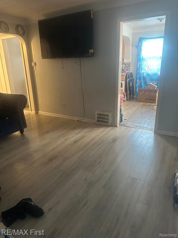 8220 BURT Road, Detroit, MI 48228 — Photo 3