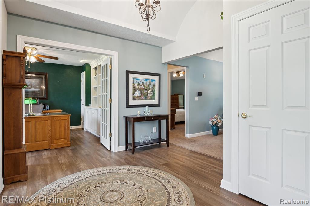 8257 Abalone Way, Pinckney, MI 48169 — Photo 9