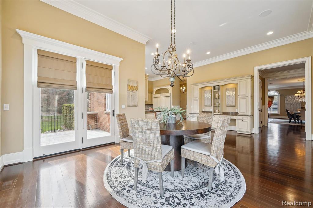 810 HIGHWOOD Drive, Bloomfield Hills, MI 48304 — Photo 9