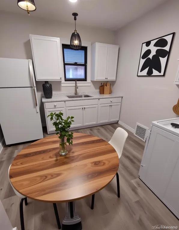 3010 Fullerton Street, Detroit, MI 48238 — Photo 3