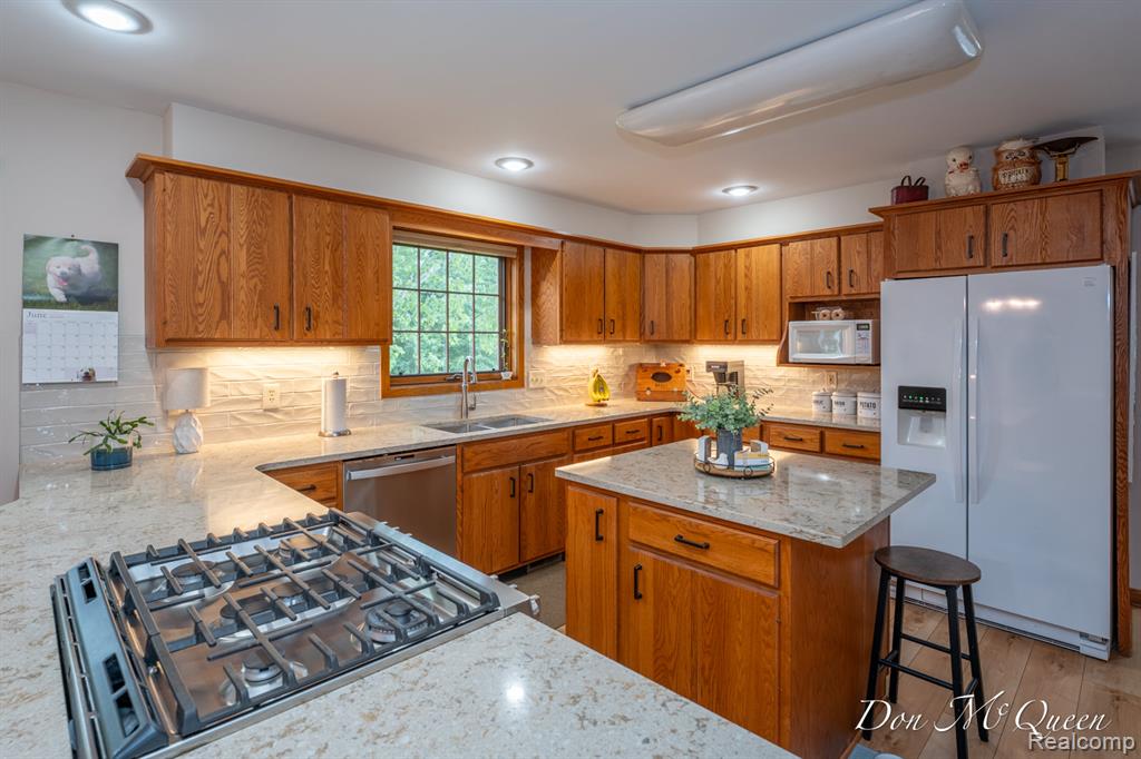 5225 Discovery Drive SE, Grand Rapids, MI 49508 — Photo 9