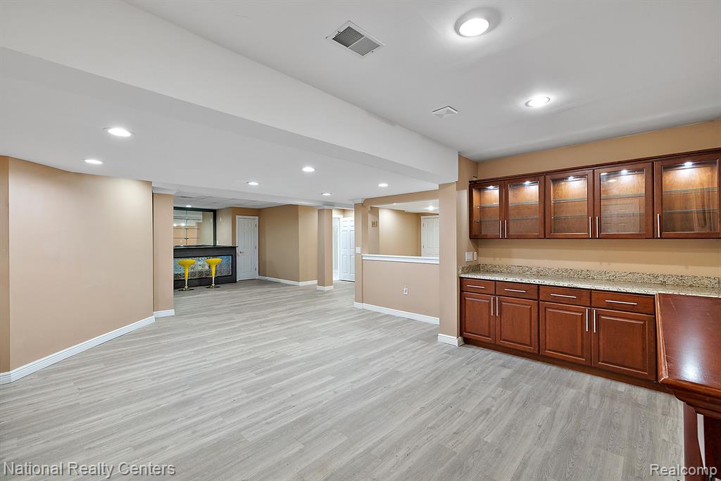 30055 FOREST Drive, Franklin, MI 48025 — Photo 44
