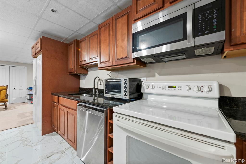 56555 Hartley Drive W, Shelby Twp, MI 48316 — Photo 59