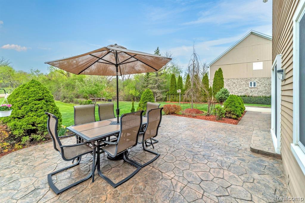 5628 WARRENSHIRE Drive, West Bloomfield, MI — Photo 5