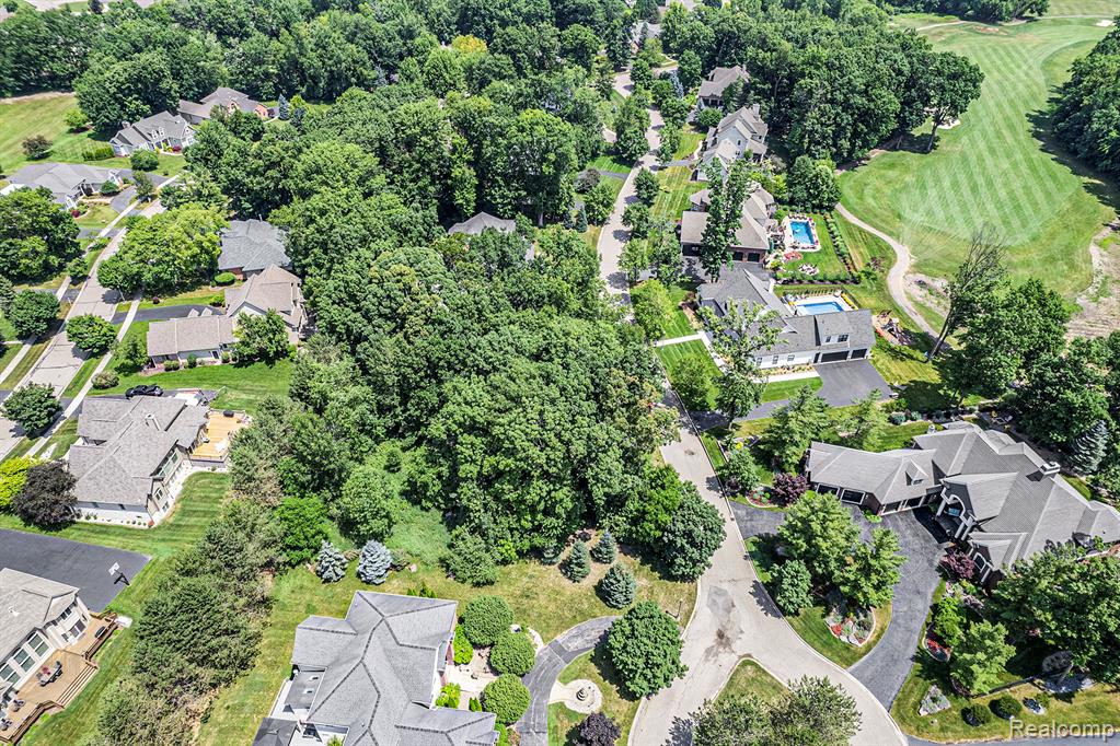 UNIT 110 ANDOVER CT Andover Court, Grand Blanc, MI 48439 — Photo 5