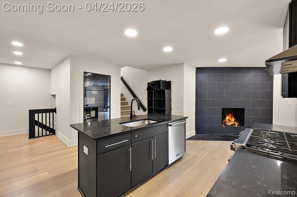 4389 Charing Way, Bloomfield Hills, MI 48304 — Photo 17
