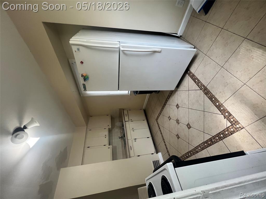 749 Crawford Street, Flint, MI 48507 — Photo 7