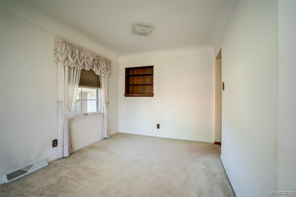 4120 Baybrook Drive, Waterford, MI 48329 — Photo 6