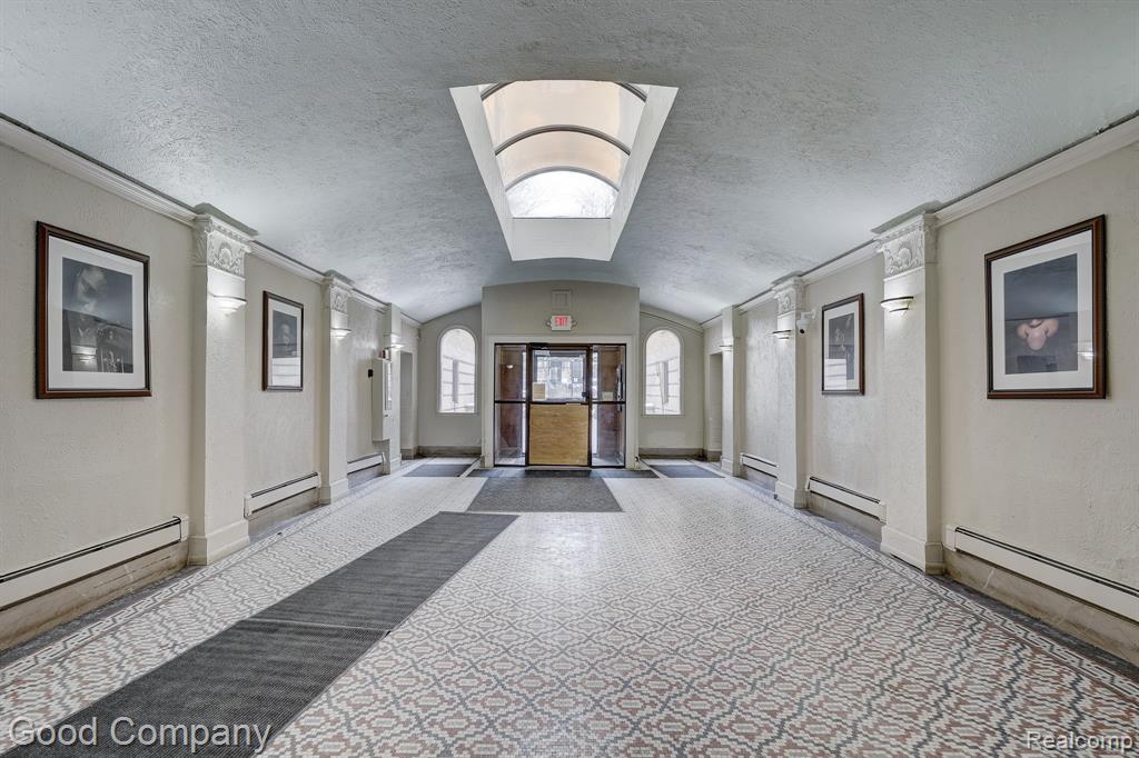 120 Seward Street, Detroit, MI 48202 — Photo 23