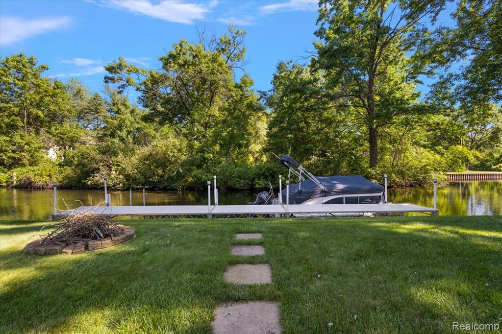 9050 Marilyn Terrace, Commerce Twp, MI 48382 — Photo 49