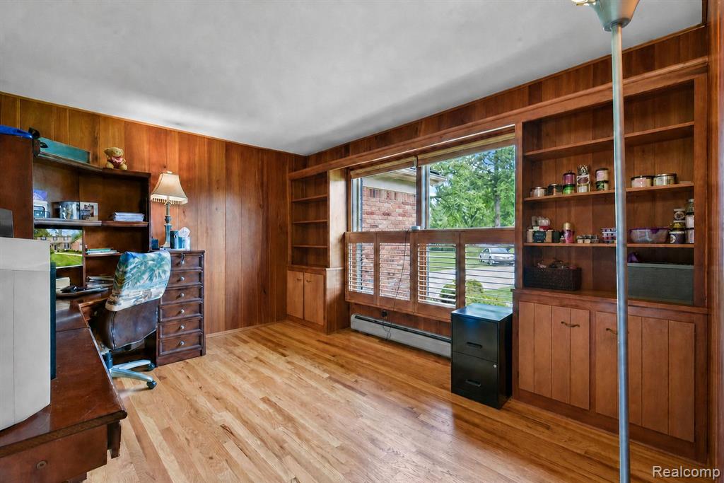 26060 Hidden Lane, Grosse Ile, MI 48138 — Photo 5