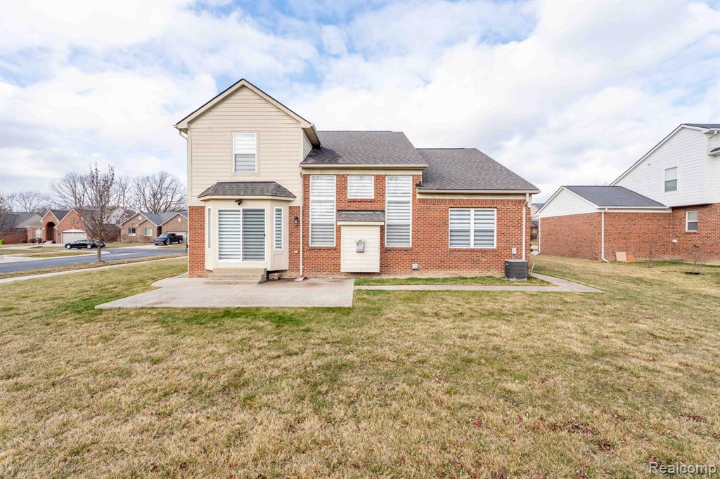 21196 Oak Ridge Drive, Clinton Twp, MI 48036 — Photo 54