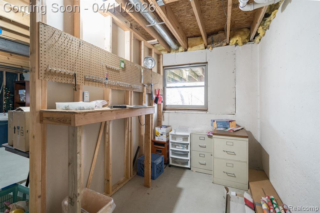 282 Stratford Lane, Lake Orion, MI — Photo 29
