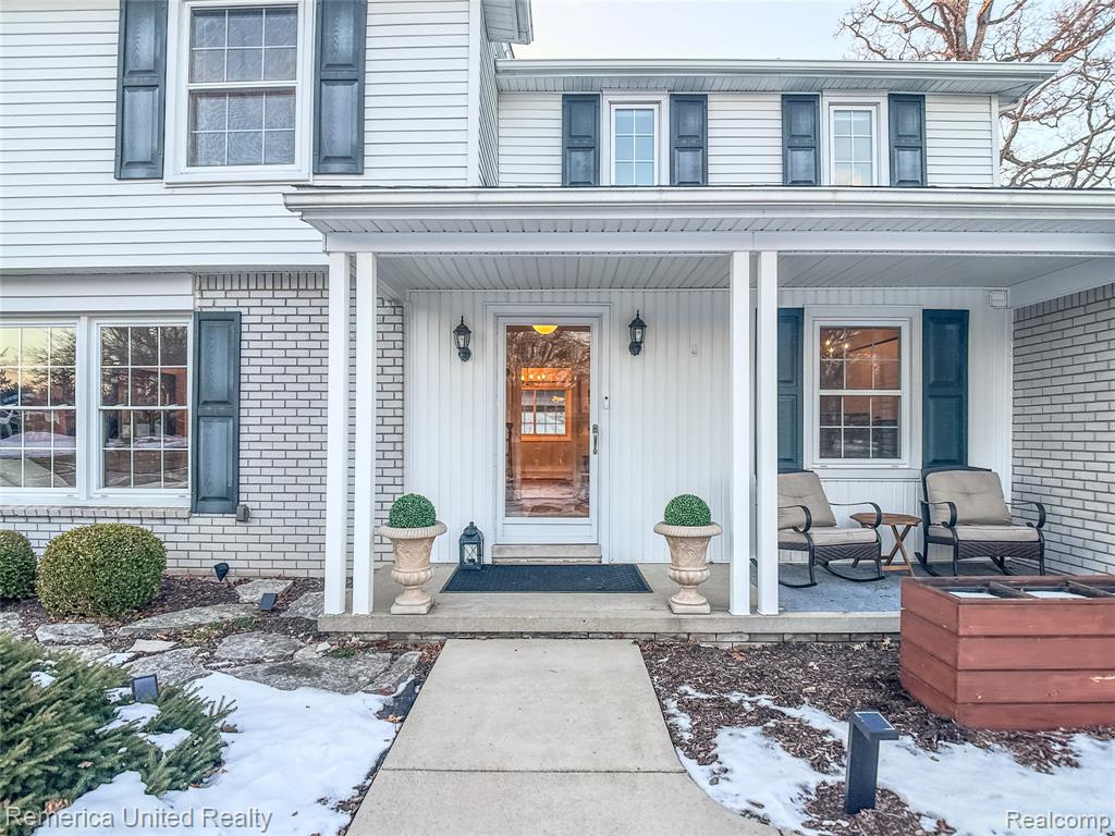 26028 Blossom Lane, Grosse Ile, MI 48138 — Photo 4