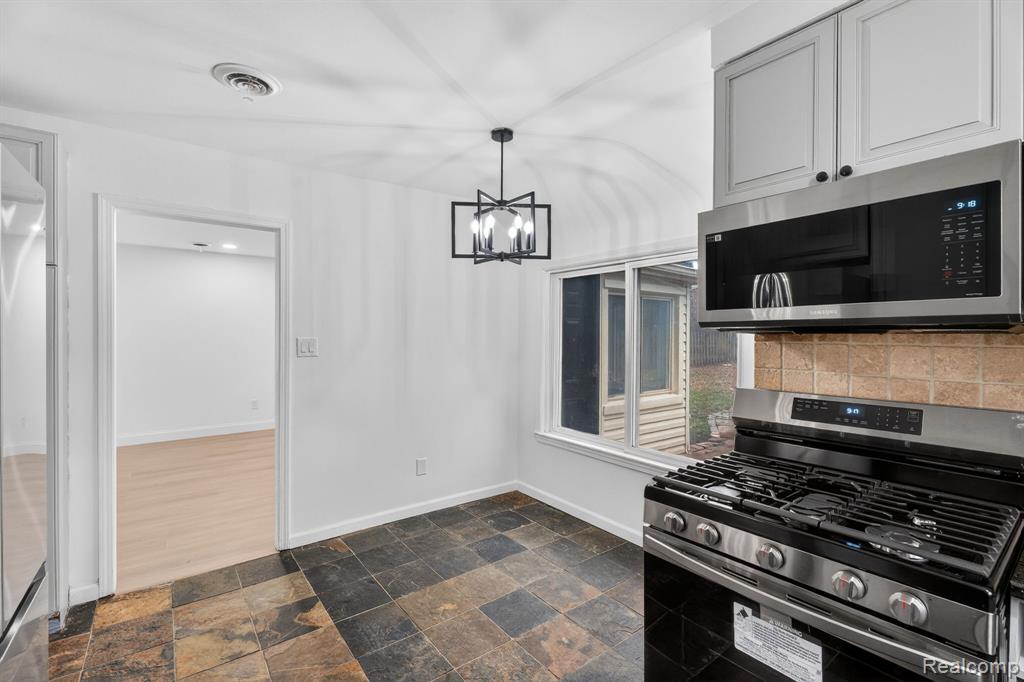428 Girard Avenue, Royal Oak, MI 48073 — Photo 22