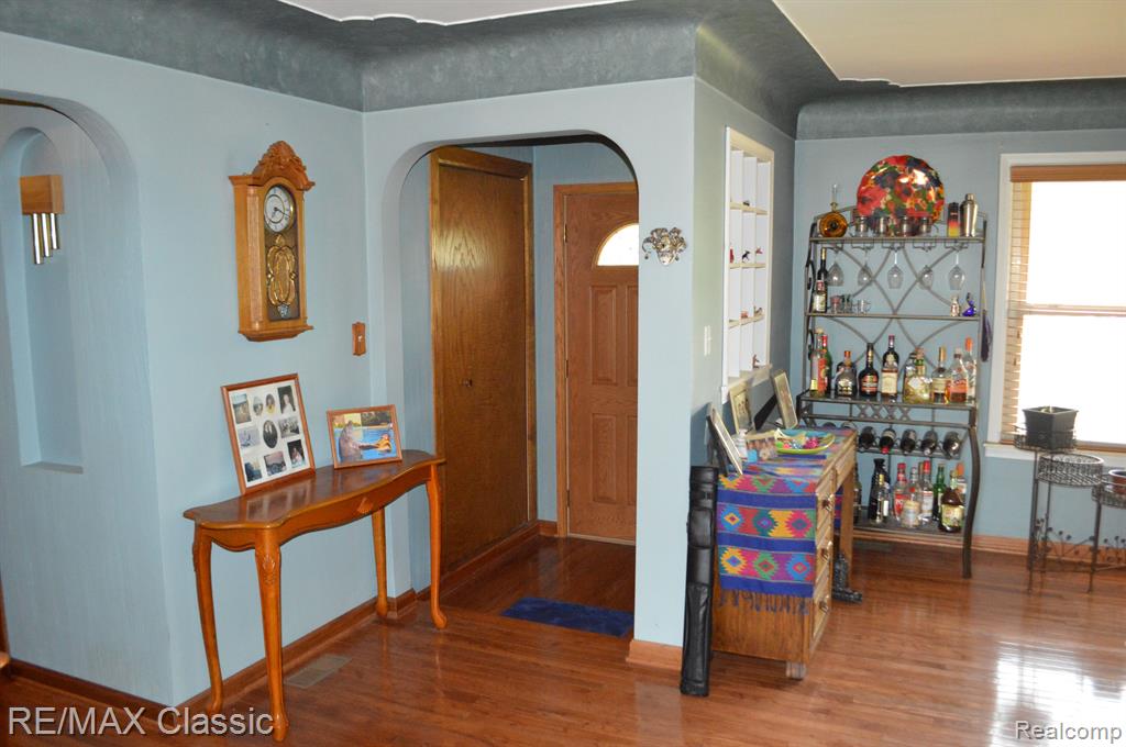 56000 9 MILE Road, South Lyon, MI 48178 — Photo 6