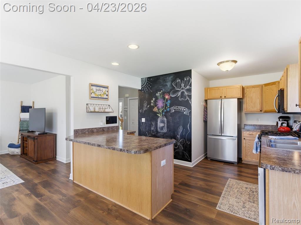4060 Laforest Drive, Waterford, MI 48329 — Photo 9