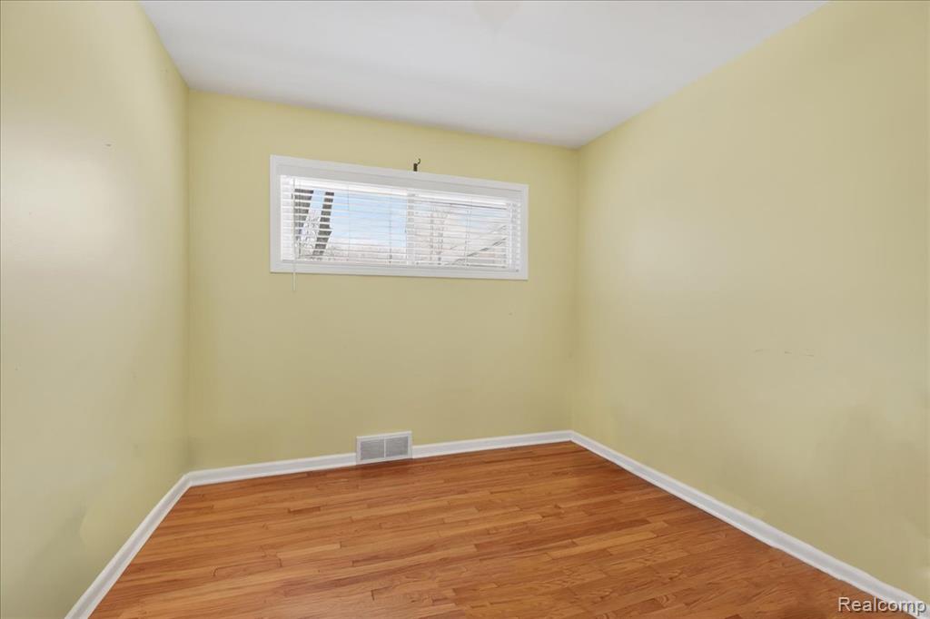 6521 Northview Drive, Clarkston, MI — Photo 24