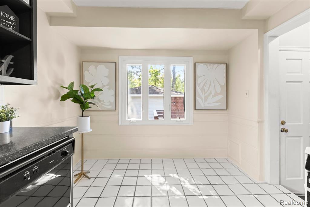407 Jeffrey Avenue, Royal Oak, MI 48073 — Photo 10