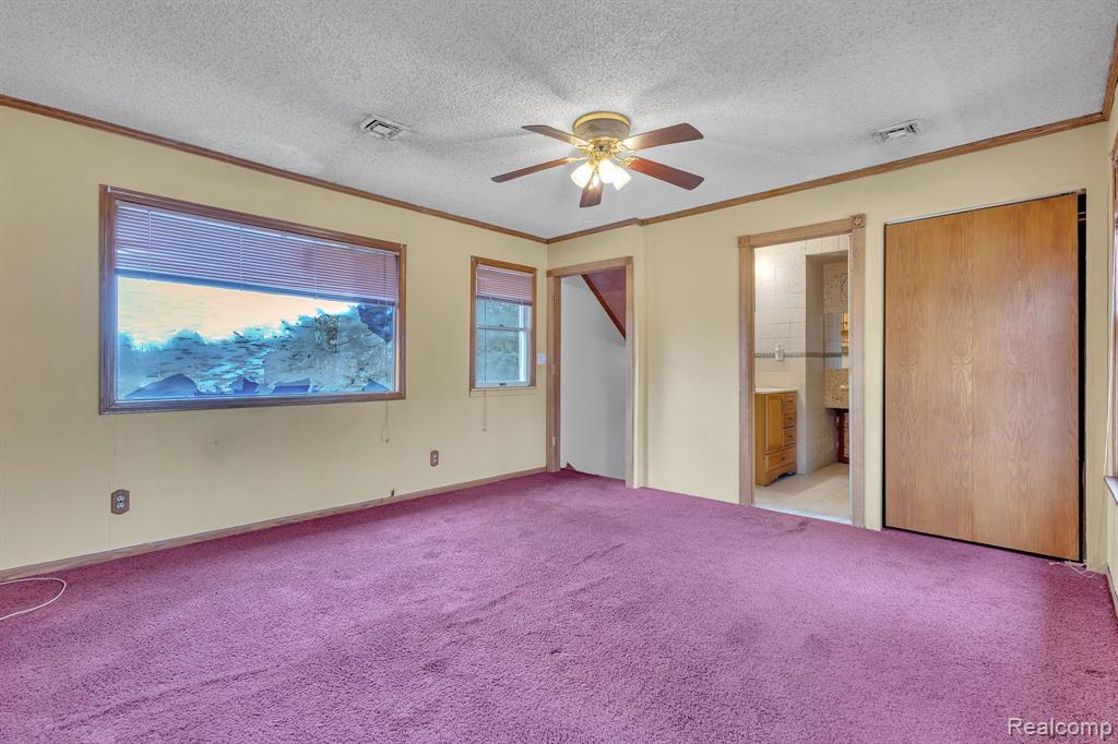 8202 N Inkster Road, Dearborn Heights, MI 48127 — Photo 27