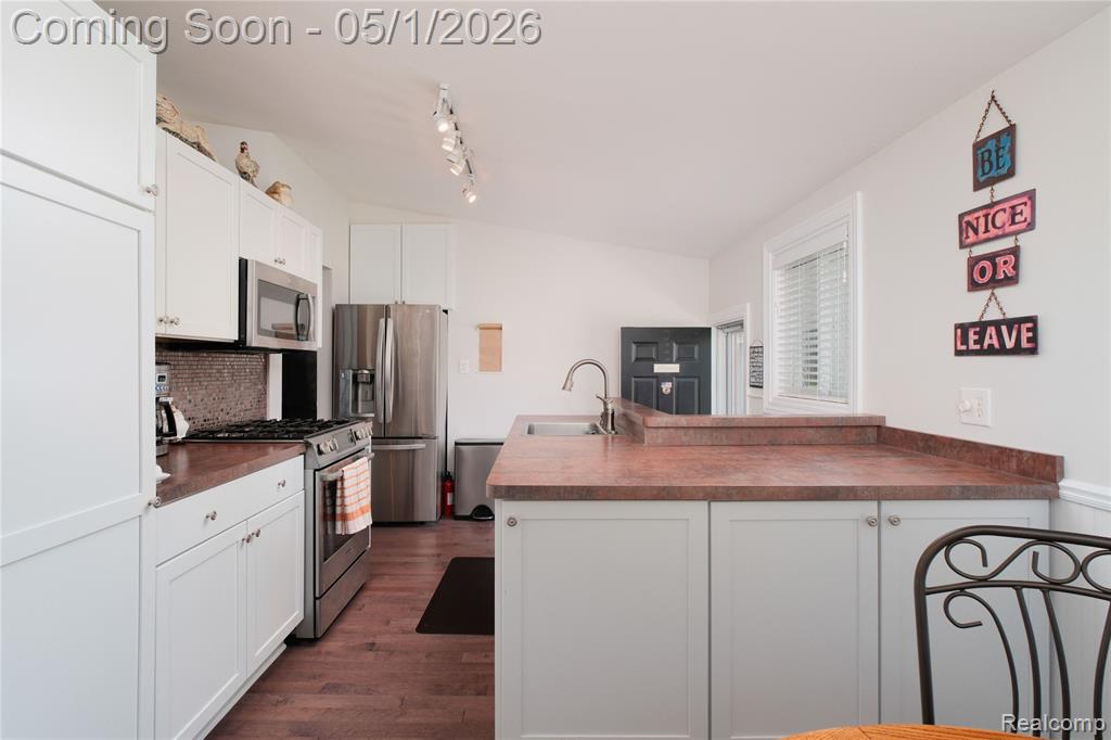 937 Allen Drive, Northville, MI 48167 — Photo 10