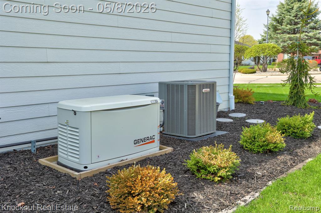 27 Hanover Drive, Frankenmuth, MI 48734 — Photo 57