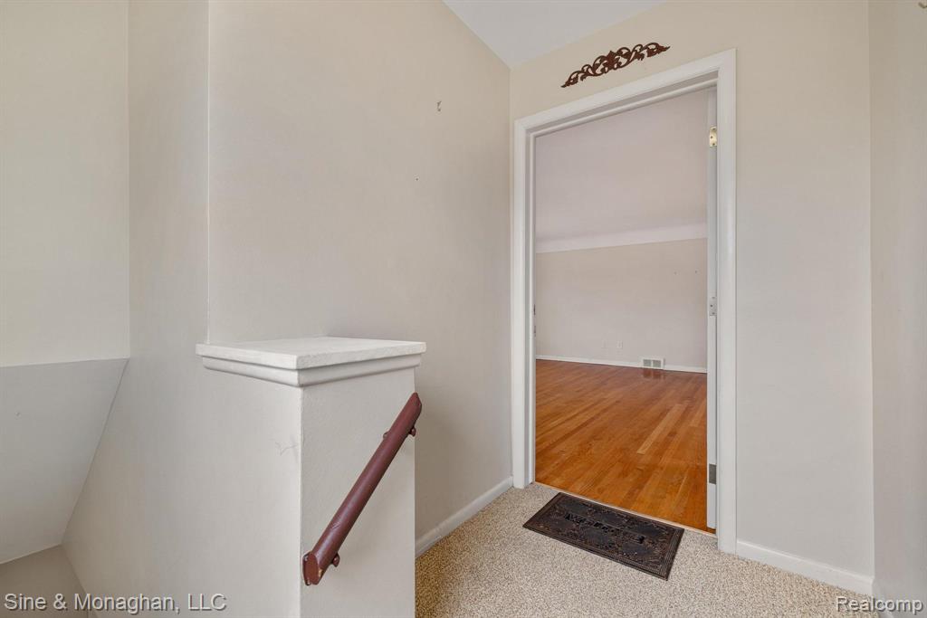 612 Cadieux Road, Grosse Pointe, MI 48230 — Photo 20