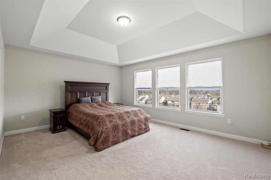4882 E Stonegate Circle, Lake Orion, MI — Photo 24