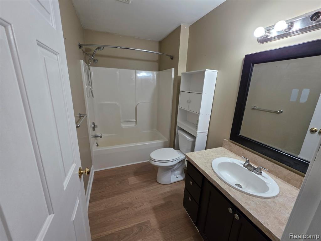10423 Fowlerville Road, Fowlerville, MI 48836 — Photo 12