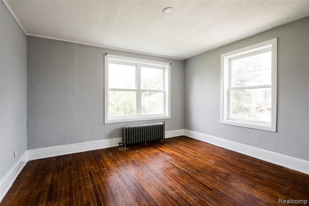 2500 Hurlbut Street, Detroit, MI 48214 — Photo 5