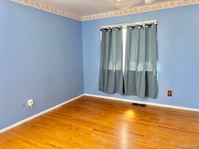 14022 Stoeflet Street, Rockwood, MI — Photo 16
