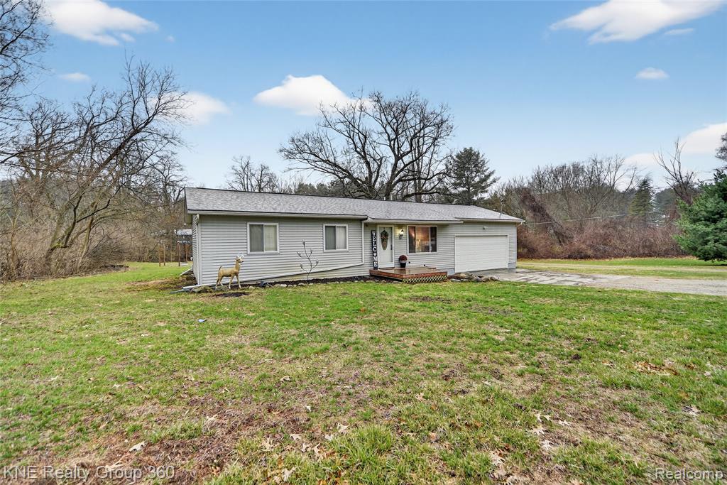 3511 Jewell Road, Howell, MI 48843 — Photo 2