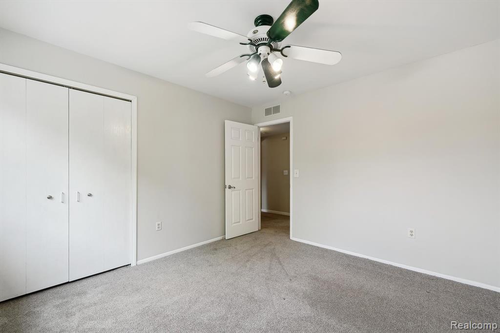 7302 PARKWAY Court, Canton, MI 48187 — Photo 33
