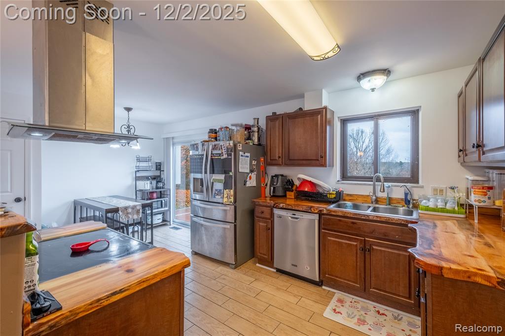 2400 Hummer Lake Road, Ortonville, MI 48462 — Photo 9