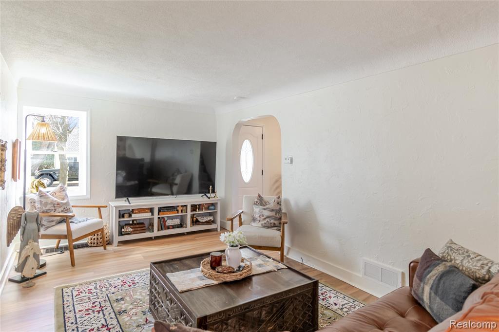 716 W 2nd Street, Davison, MI 48423 — Photo 10