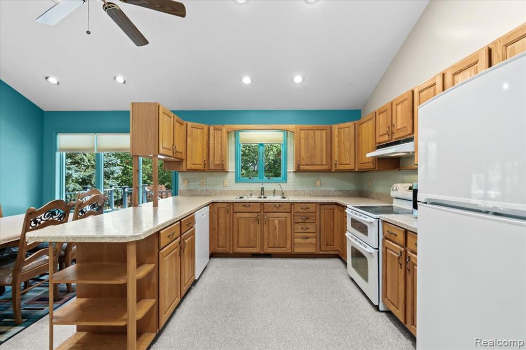 425 N Brandt, Ortonville, MI 48462 — Photo 10