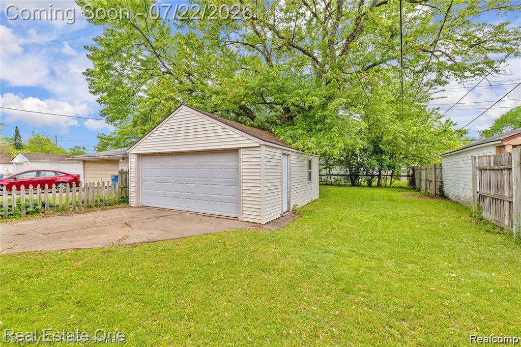 6953 N Vernon Street, Dearborn Heights, MI 48127 — Photo 2