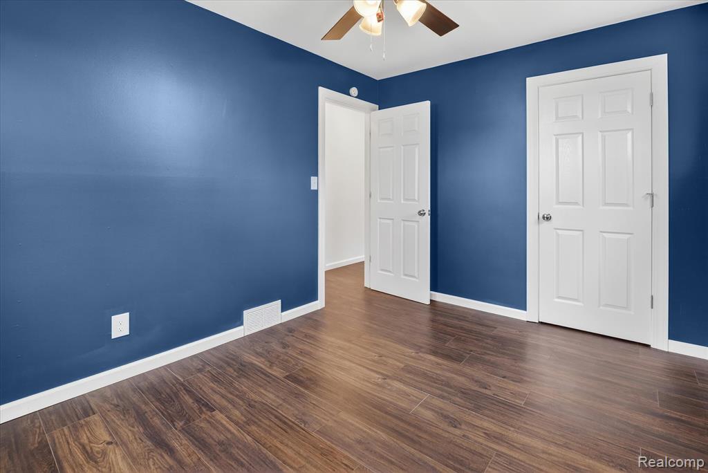 18514 Ray Street, Riverview, MI 48193 — Photo 14